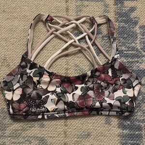lululemon athletica Butterfly Free To Be Sports Bra